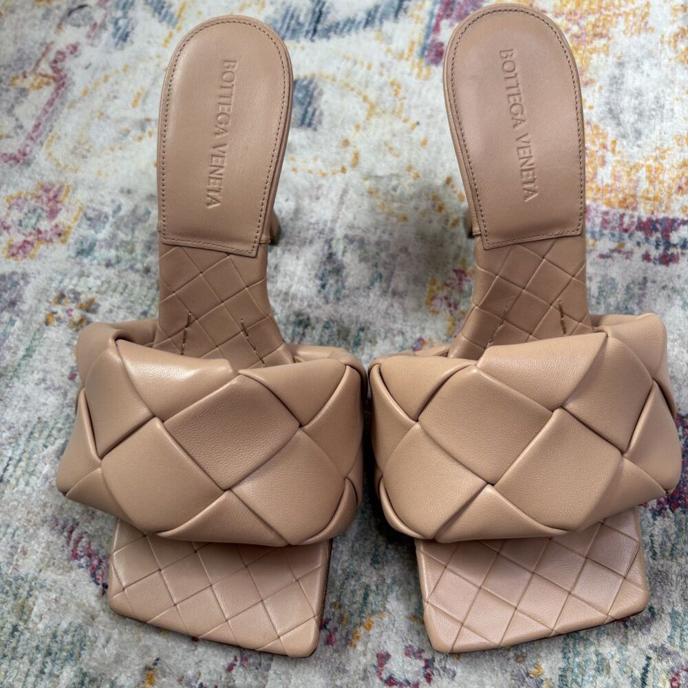 Bottega Veneta Intrecciato Lida Sandals - Picture 4 of 7